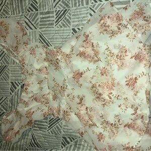 Floral Puff Sleeve Romper